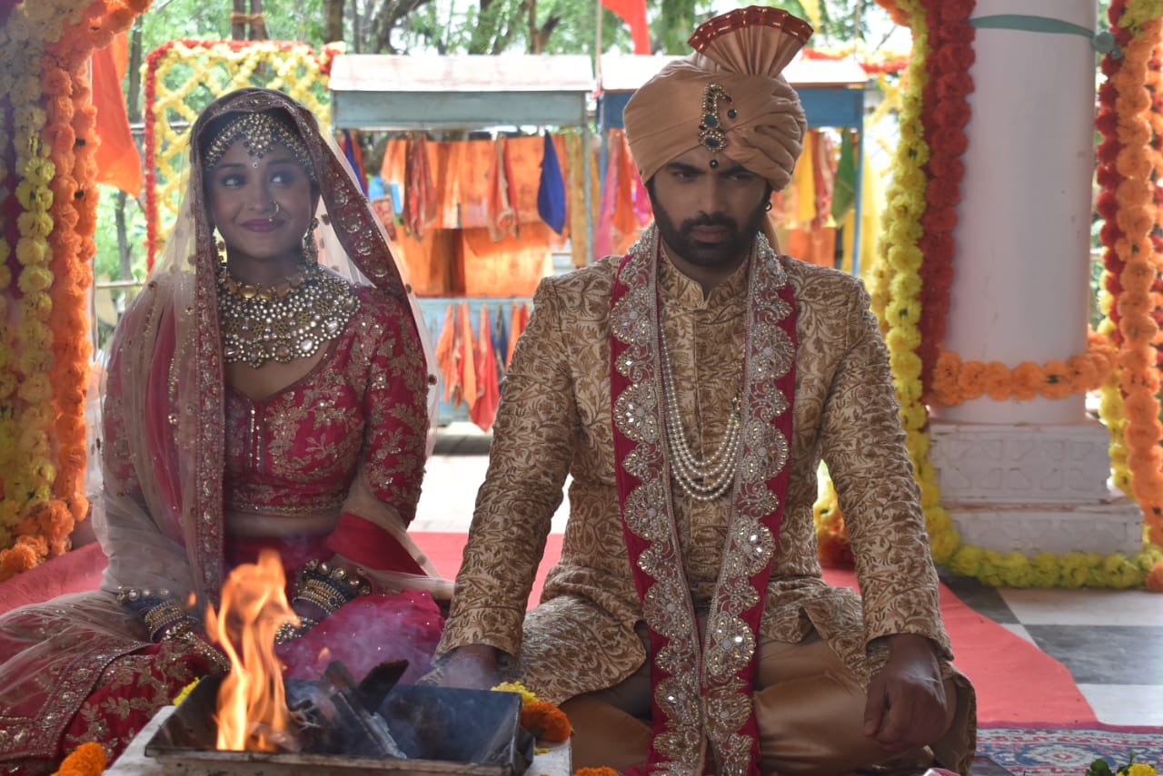 Mann Kee Awaaz Pratigya 2 1 July 21 Written Update Krishna Chooses Meera Tellytadka